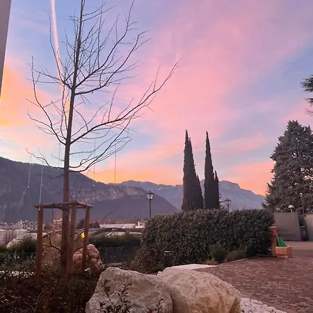 Midum Luxuryapartments Con Giardino Aparthotel