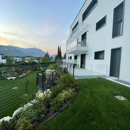 Midum Luxuryapartments Con Giardino *
